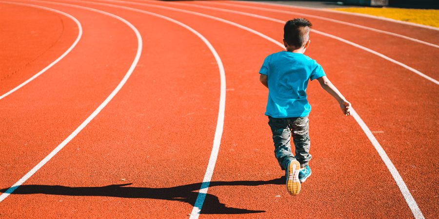 Kiedy dziecko powinno zacząć swoją przygodę ze sportem?
